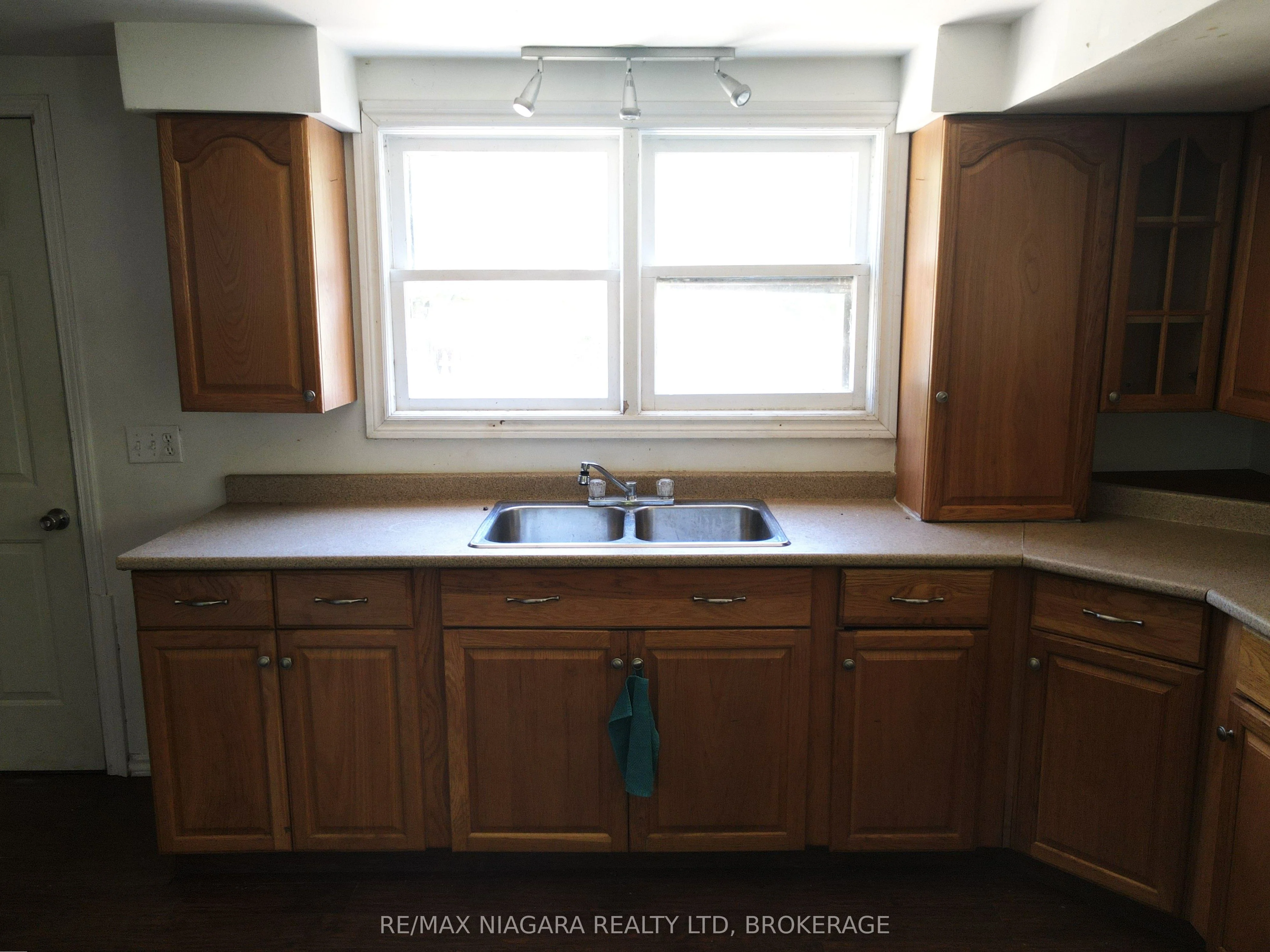 154 Park Street, Fort Erie, ON L0S 1N0