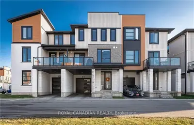 925 Manhattan Way, London North, On N6h 0j7