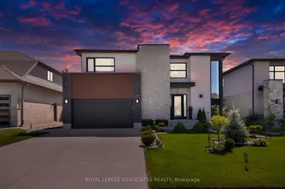 2405 Brayford Crescent S, London South, On N6k 0c4