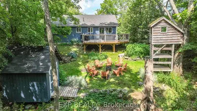 Detached in Gravenhurst
