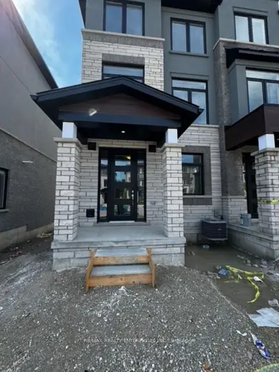 Condo Townhouse in Cambridge