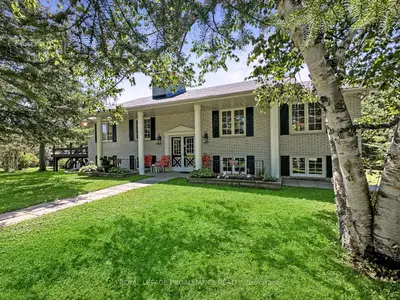 Detached in Quinte West
