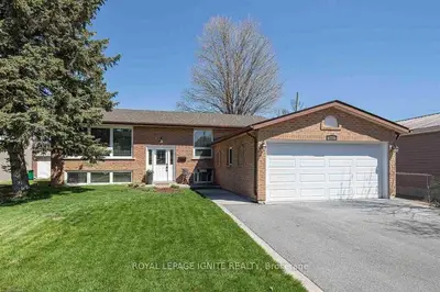 Detached in Kingston
