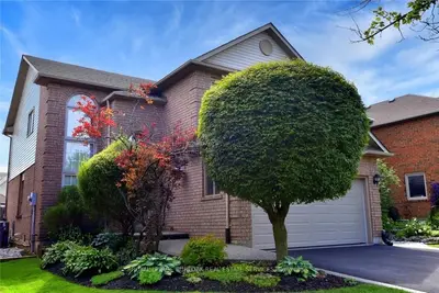 Detached in Hamilton