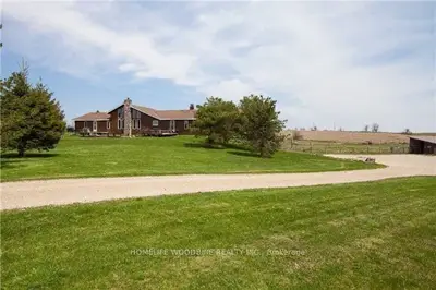 Detached in East Garafraxa