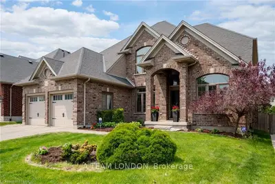 515 Skyline Avenue 6, London North, On N5x 0h4