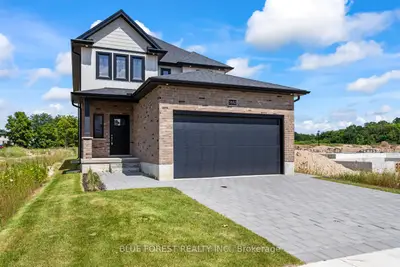 Detached in London South
