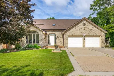 Detached in London North