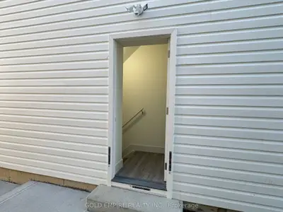 1588 Capri Crescent Bsmt, London North, On N6g 5b6