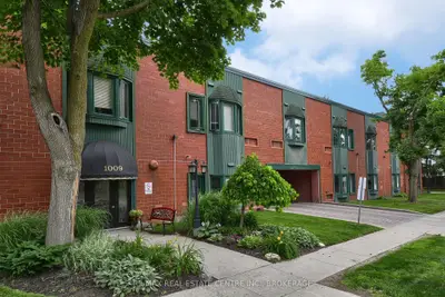 1009 Queenston Road 107, Cambridge, On N3h 3k7