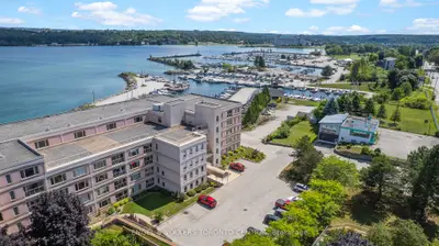 Condo Apartment in Owen Sound