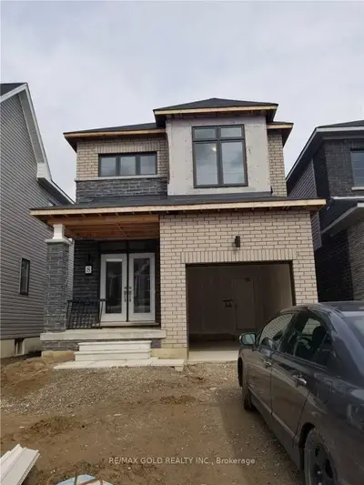 Detached in Brantford