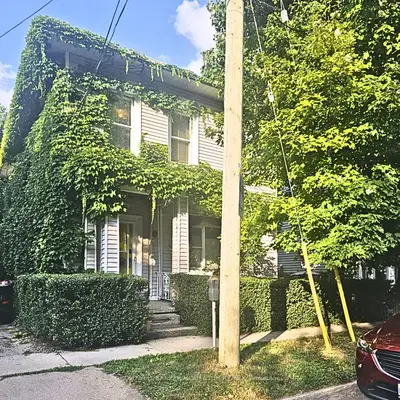 14 Court Street A1, St. Catharines, On L2r 4r4
