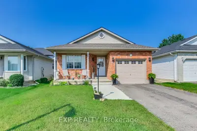 Detached in Tillsonburg