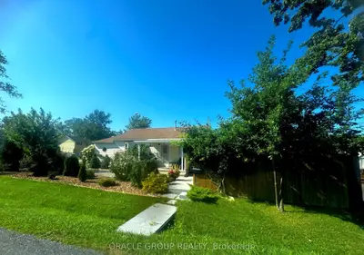 Detached in Fort Erie