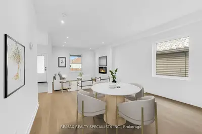 Detached in Hamilton