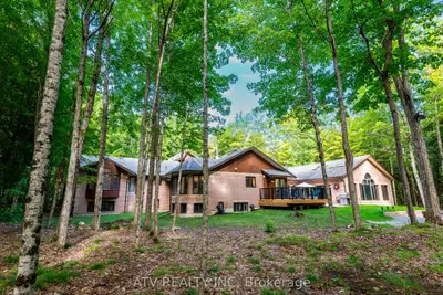 Detached in Trent Lakes