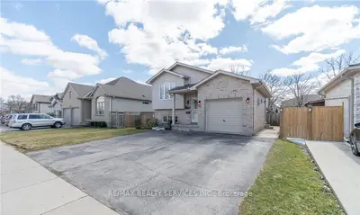 Detached in London East