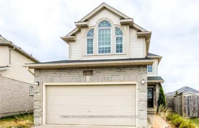 1708 Mickleborough Drive, London North, On N6g 5r7