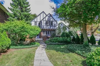34 Frank Place, London South, On N6c 1w2