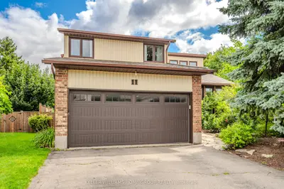 Detached in Guelph