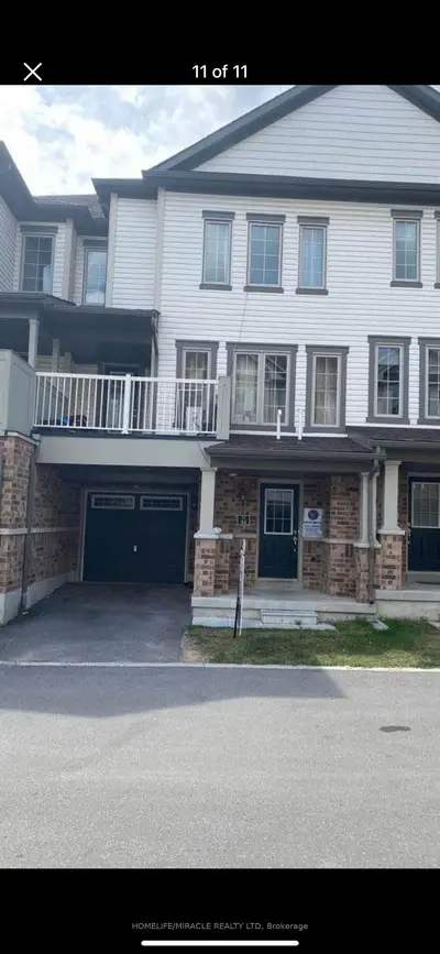 Att/Row/Townhouse in Cambridge