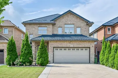 Detached in Hamilton