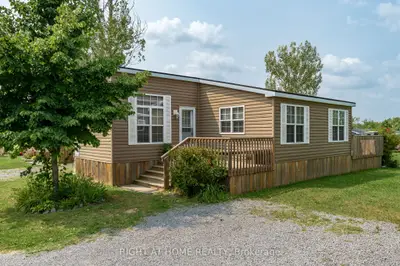 MobileTrailer in Prince Edward County