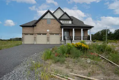 Detached in Quinte West