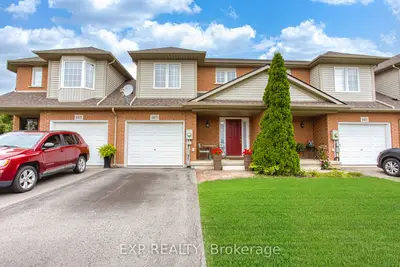 Att/Row/Townhouse in Lincoln