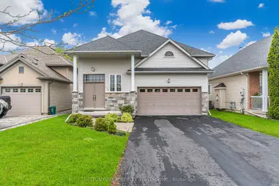 Detached in Welland