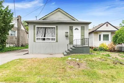 Detached in Hamilton