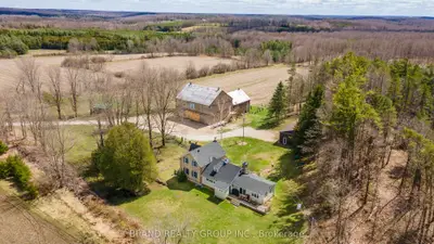 Detached in West Grey