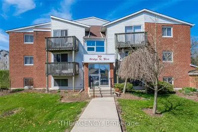 Condo Apartment in Kitchener