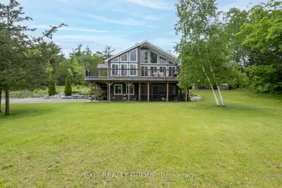 Detached in Quinte West