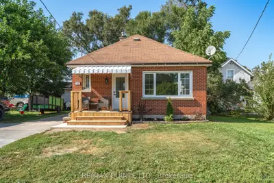 94 Mcgill Street, Quinte West, On K8v 3j7