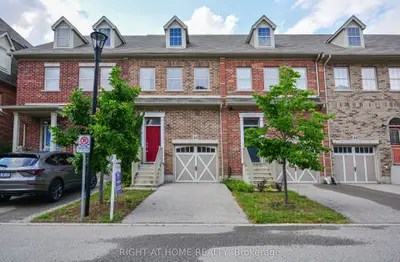 Att/Row/Townhouse in Kitchener
