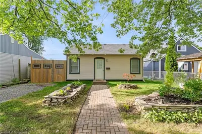361 Simpson Avenue, Welland, On L3b 4z1