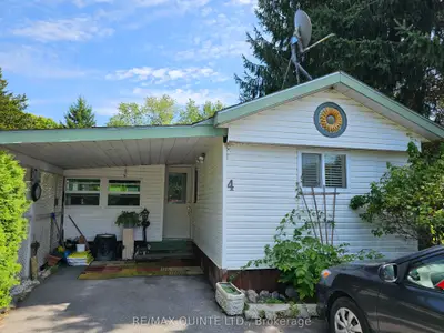 528 County Road 10 Road 4, Prince Edward County, On K0k 2t0