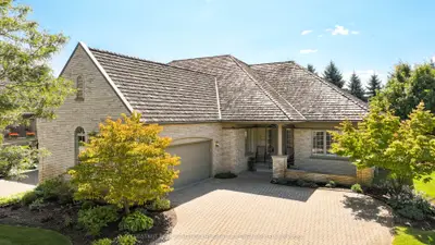 Condo Townhouse in Kitchener