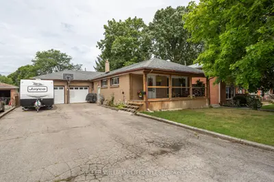 Detached in London South