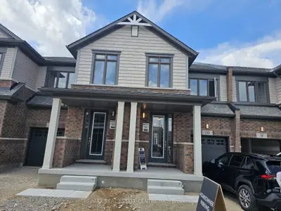 Att/Row/Townhouse in Cambridge