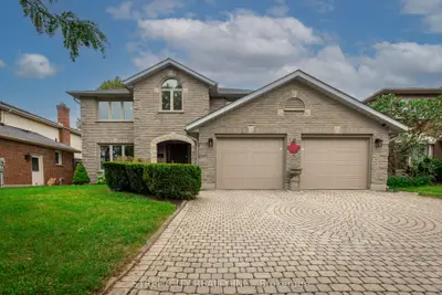 Detached in London North