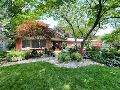 Detached in London North