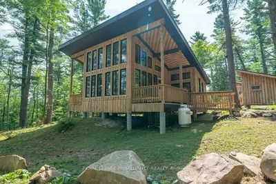 Rural Residential in Frontenac