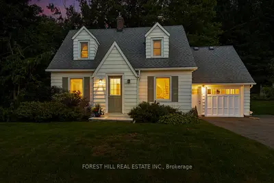 Detached in Grey Highlands
