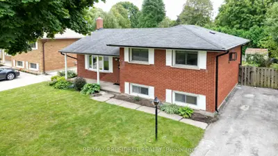 1256 Victoria Drive, London East, On N5y 4e4