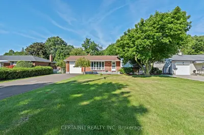 Detached in St. Thomas