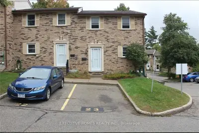 Condo Townhouse in Cambridge