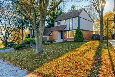 Detached in Guelph